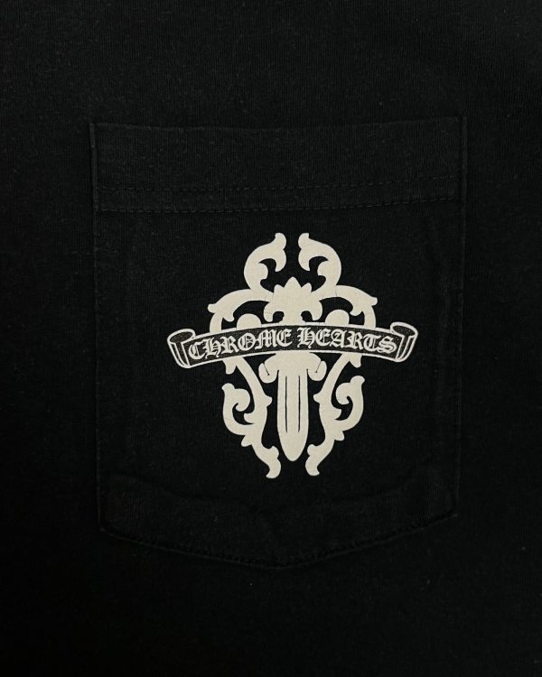 T-shirt Black White Dagger Logo (2) | Chrome Hearts Online Hot Sale