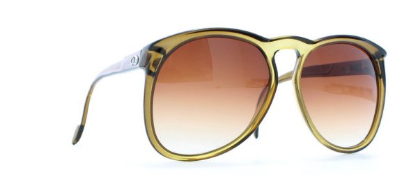 Christian Dior D62 For Discount