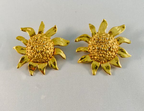 Yves Saint Laurent Vintage earrings Online